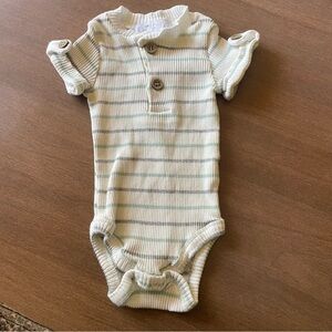 RZ by Rachel Zoe Striped Cream/gray/green Kids Onesie w/cuffed sleeve  6-9 mo